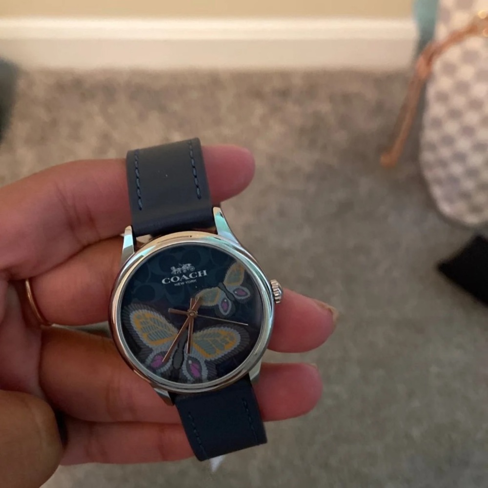 Coach watch - Picture 3 of 6